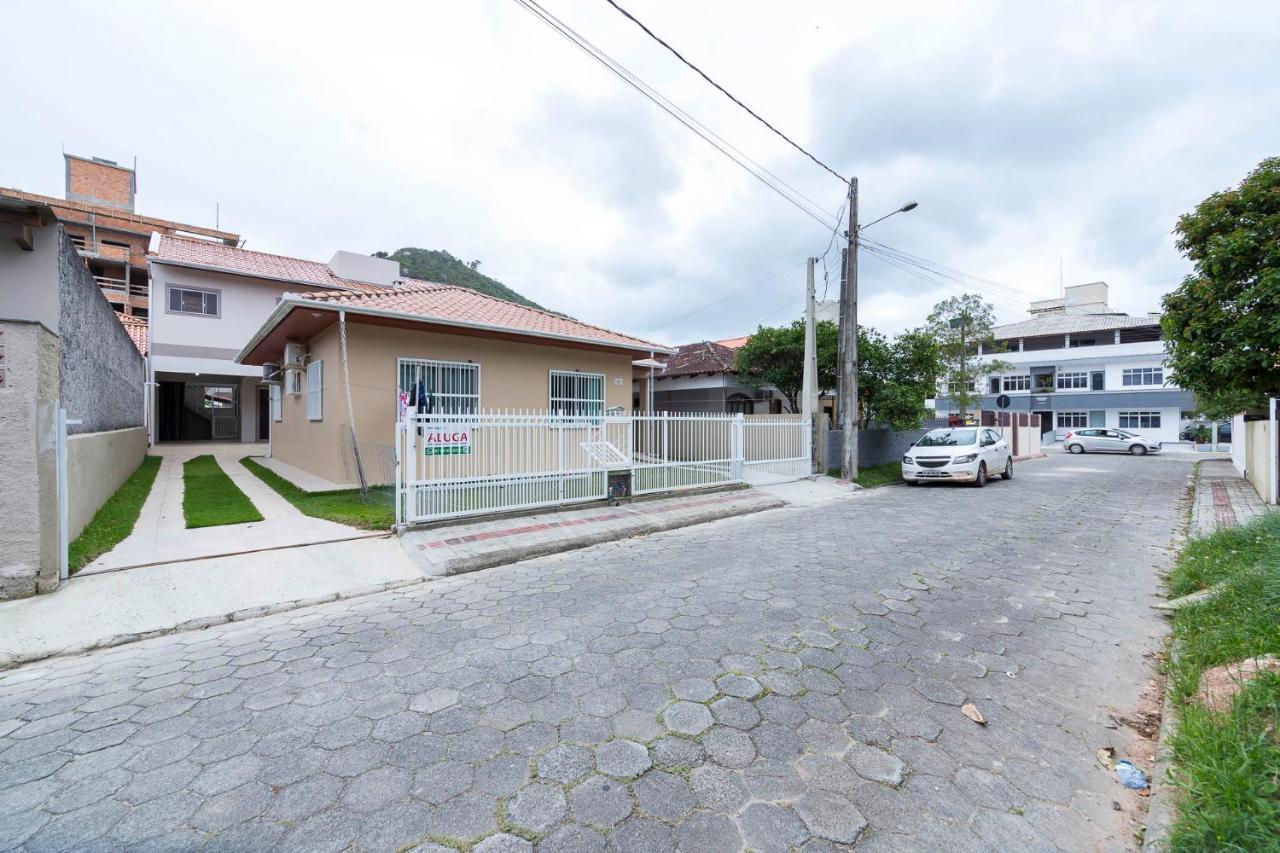 Casa A 80M Da Praia Bombinhas Zewnętrze zdjęcie